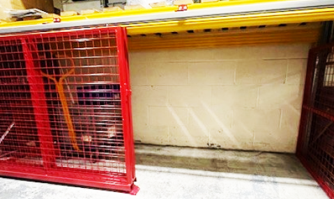 LHS sliding door 