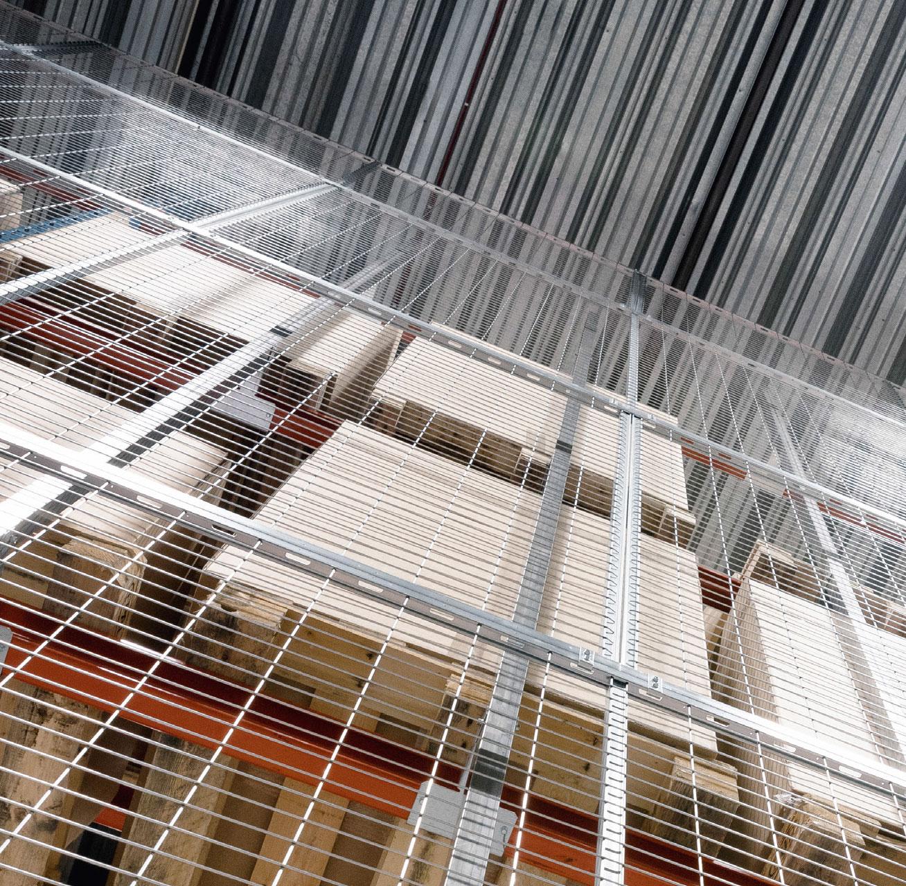 Rear anticollaspe mesh