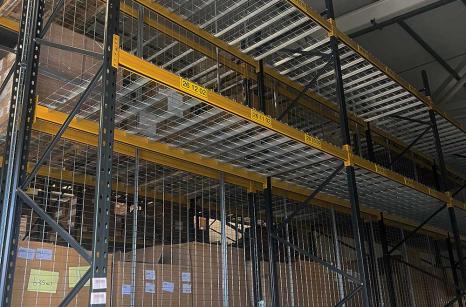 Bay showing new anti-collapse and mesh decks